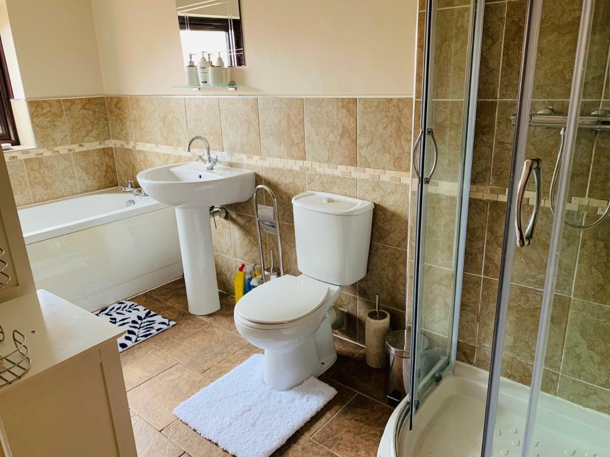 Housefield 1 Apartman Bucknall  Kültér fotó
